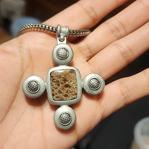 Ben-Amun Necklace & Pendant Used - Picture 5 of 13